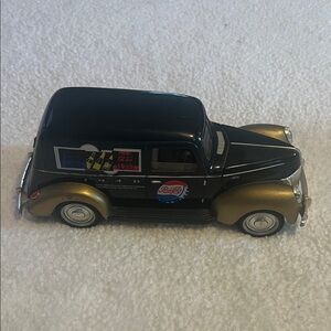 Pepsi Cola Diecast 1940 Model Car - Black and Gold
